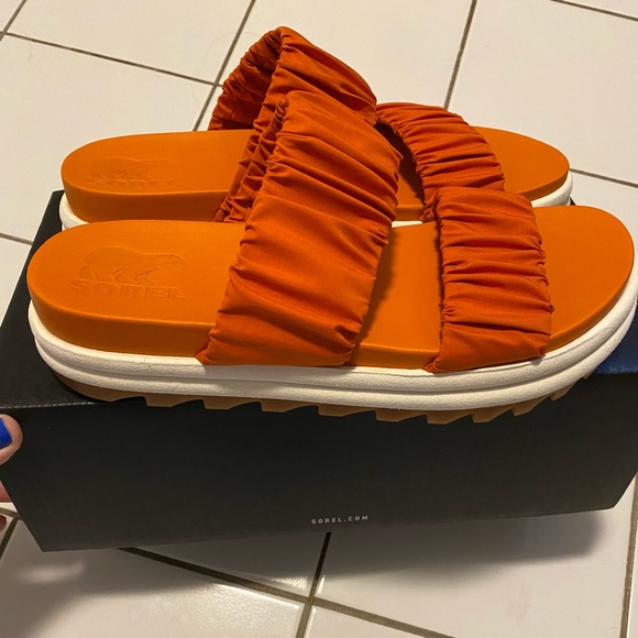 Sorel Shoes - FINAL SALE ‼️SORAL ROAMING TWO STRAP SLIDE SANDALS NWB IN DESERT SUN